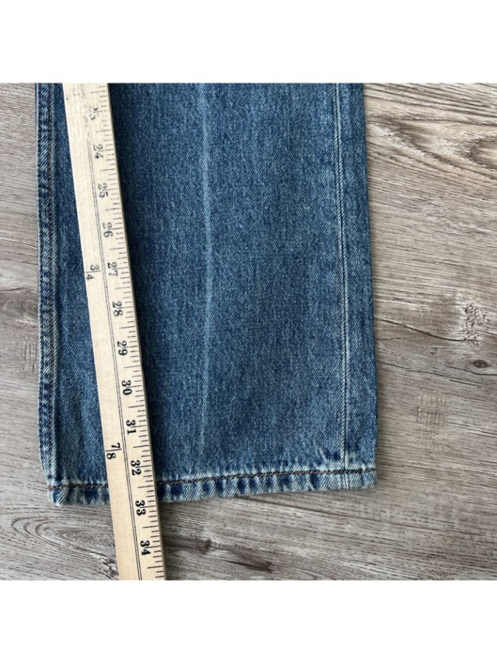NWT Guess Straight High 80s Straight Jeans Womens 25 Medium Wash High Rise - Picture 7 of 16